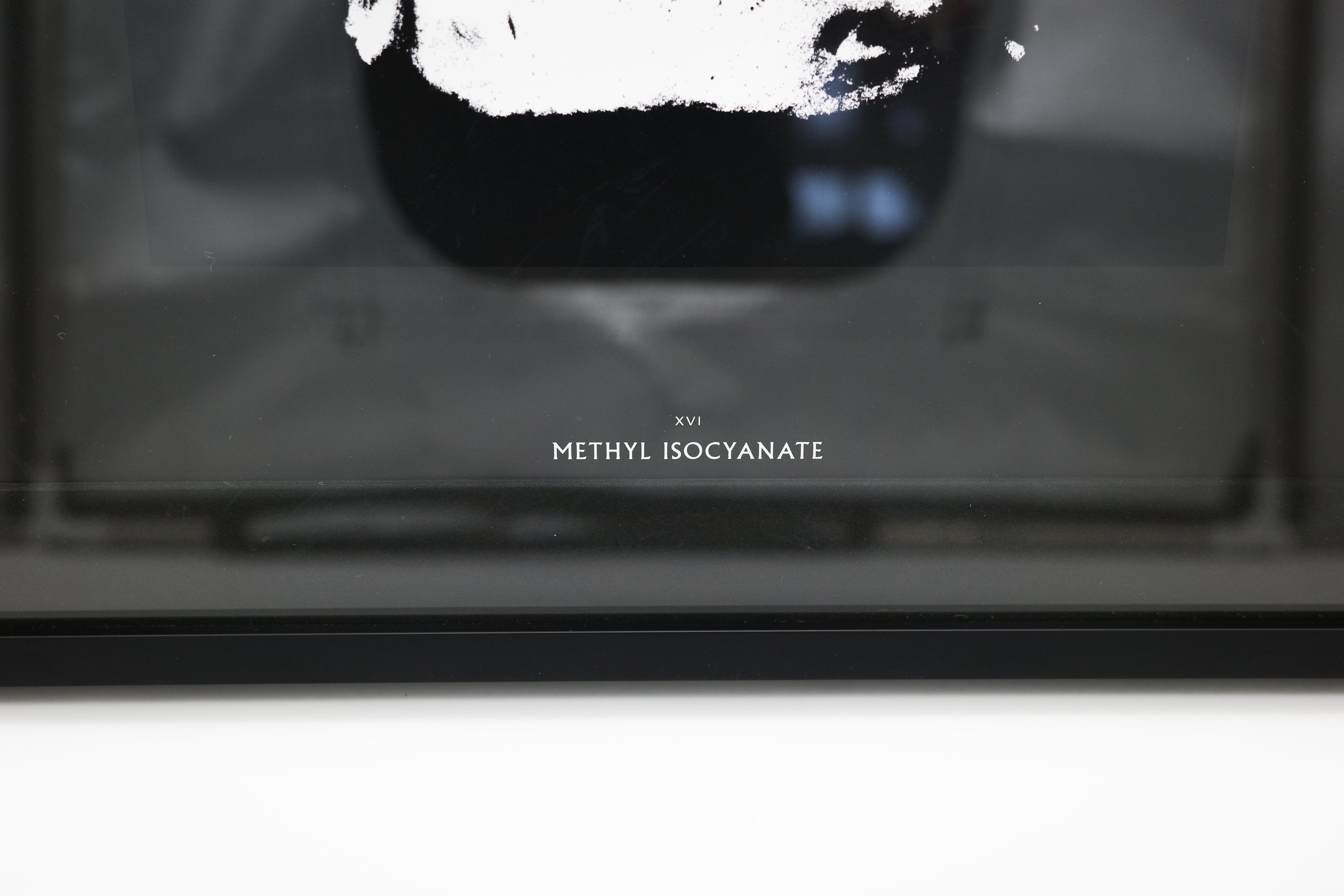 XVI: Methyl Isocyanate: Damien Hirst